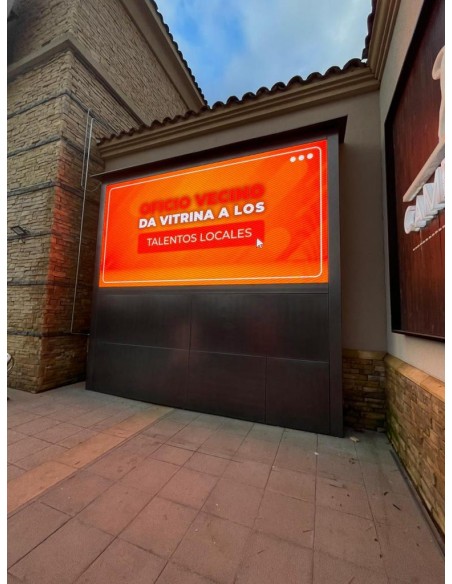 Pilares a piso, a techo,  gabinetes, estructuras videowall, hasta 86", modulos led