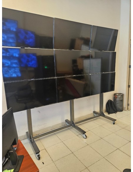 Carro videowall. Estruturas video wall carteleria digital. ARTIMET